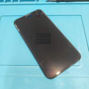 iPhoneXS 液晶交換修理