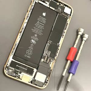 iPhone8バッテリー交換