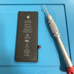 iPhone8 バッテリー交換
