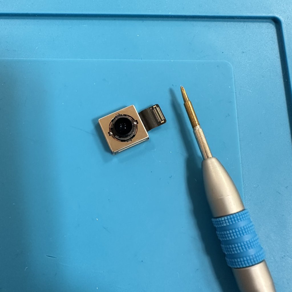 iPhoneXR アウトカメラ交換