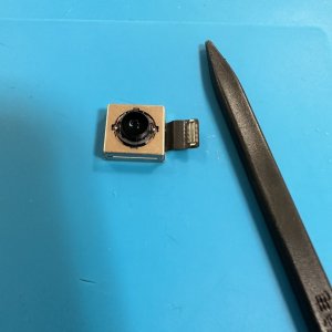 iPhoneXR アウトカメラ交換