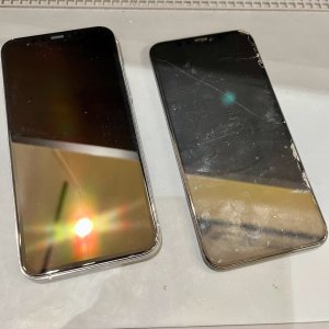 iPhone11Pro パネル交換
