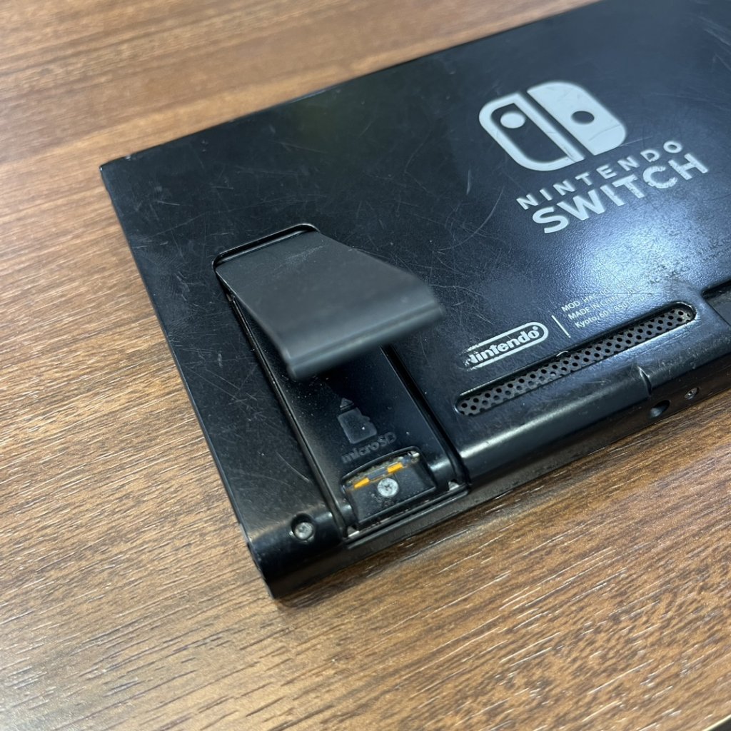 Nintendo Switch ニンテンドースイッチ SDカードスロット交換 | iPhone