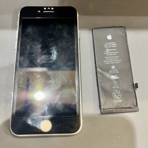 iPhone8 バッテリー交換