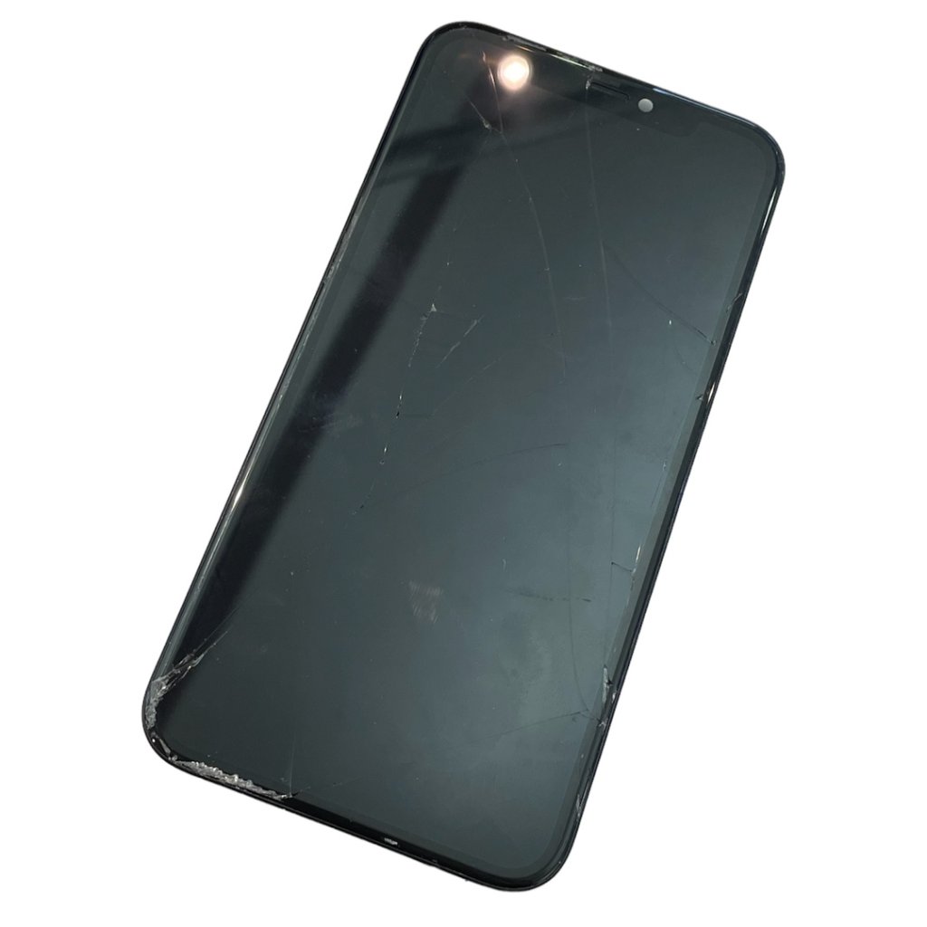 iPhone11 フロントパネル交換