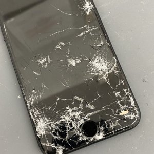 iPhoneSE2 液晶交換