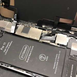 iPhone11 バッテリー交換