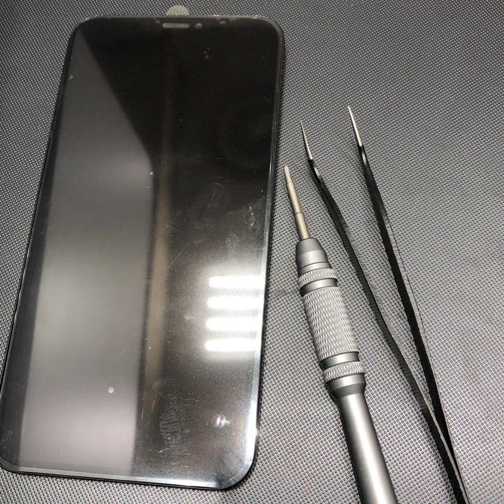 iPhoneXR フロントパネル交換