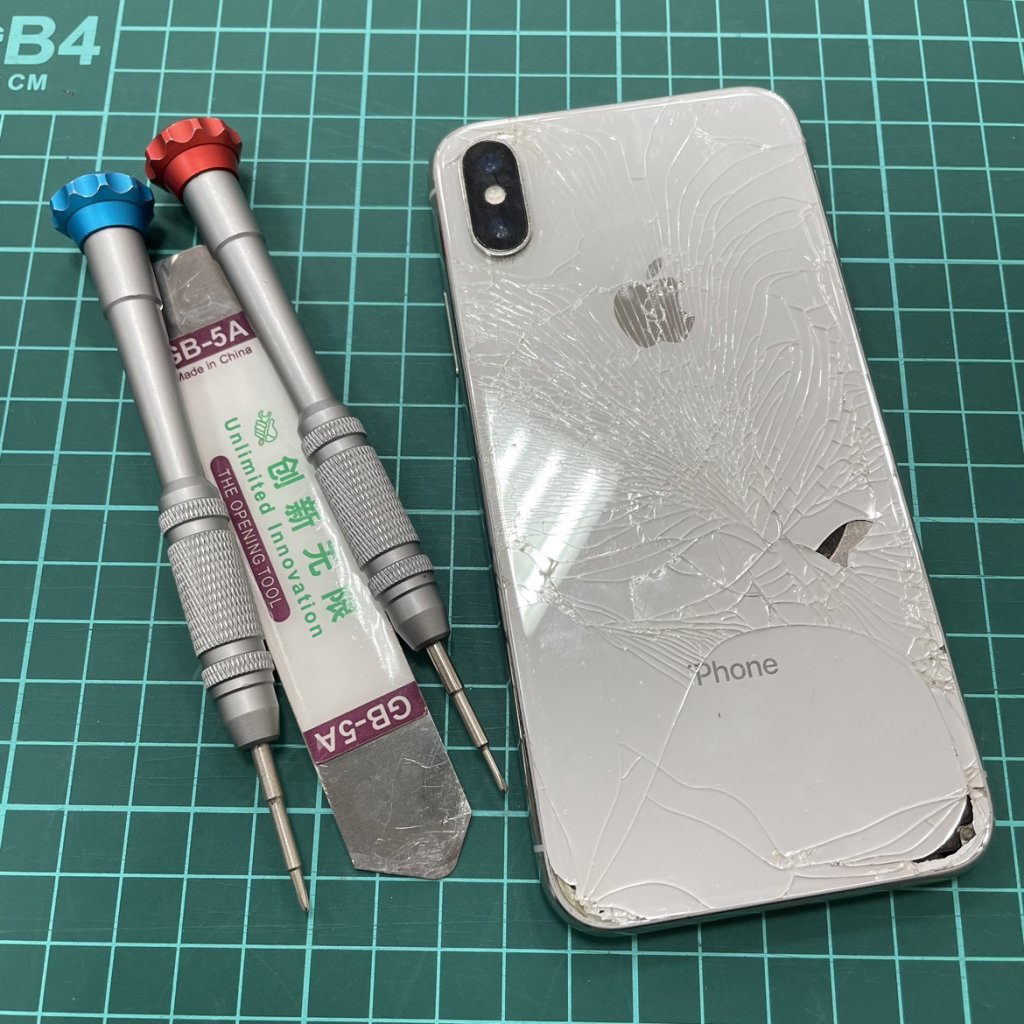 iPhoneX 背面パネル修理