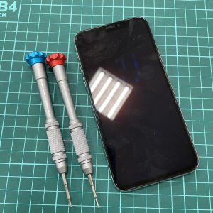 iPhoneXR バッテリー交換