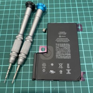 iPhone12ProMax バッテリー交換