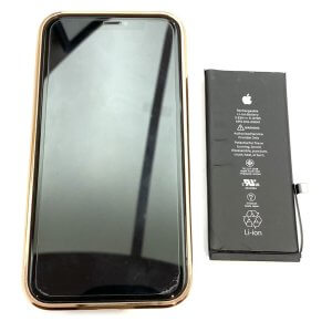 iPhone11　バッテリー交換