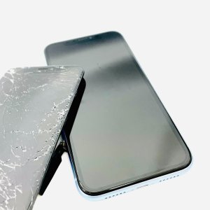 iPhoneXR 液晶パネル交換修理