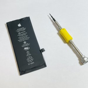 iPhone8  バッテリー交換修理