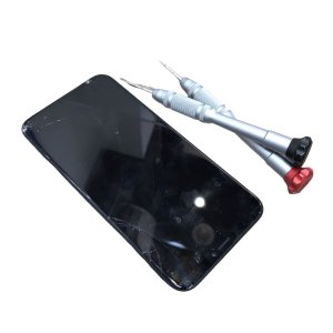 iPhone11 液晶交換