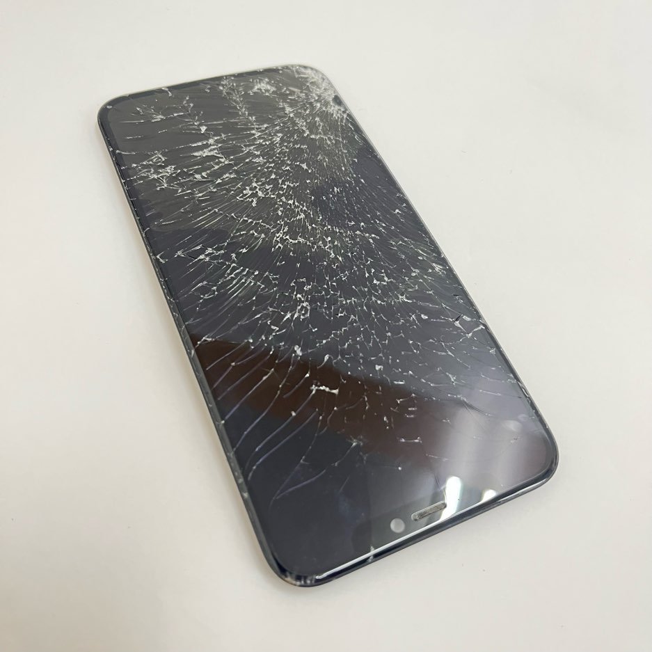 iPhone11Pro 液晶交換