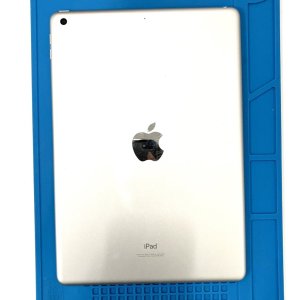 iPad（９世代目） 基盤修理
