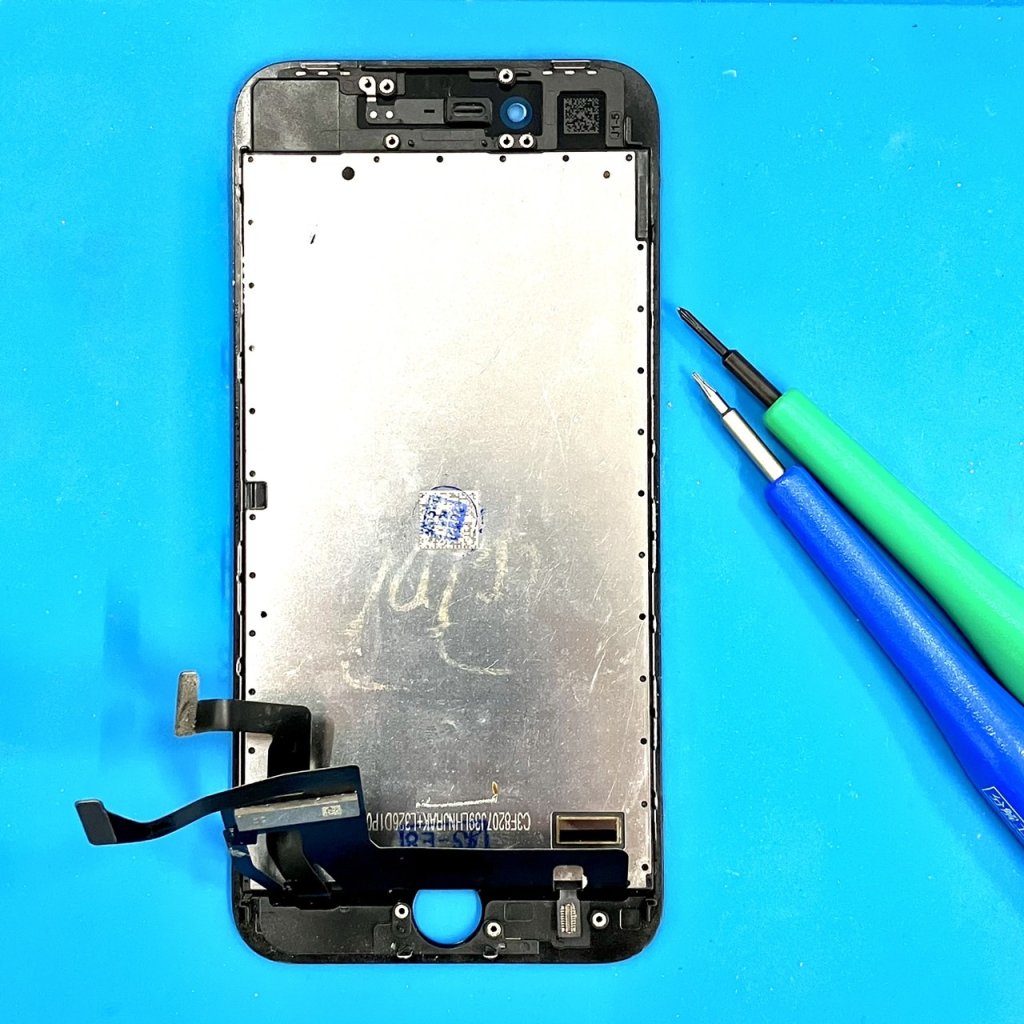 iPhone8 液晶交換