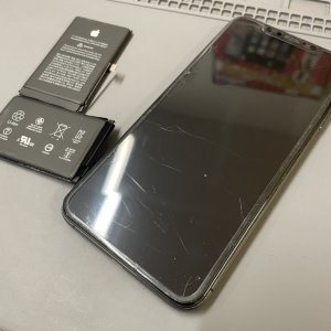 iPhoneXSmax バッテリー 交換 修理