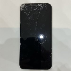 iPhone 11 フロントパネル交換