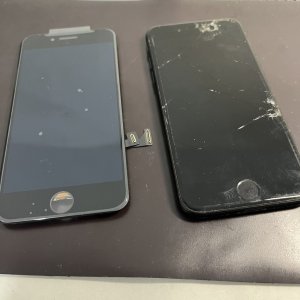 iPhone SE2 液晶交換