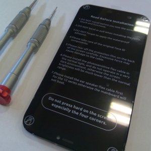 iPhone12ProMaxパネル交換