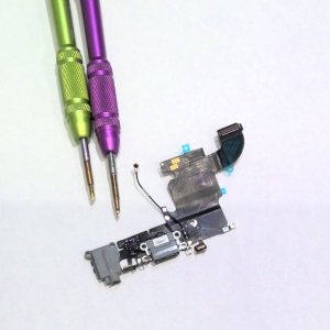 iPhone6s ライトニング交換