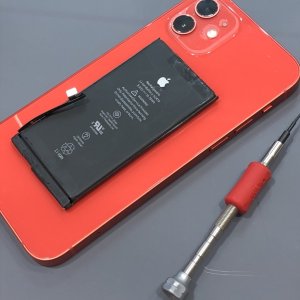 iPhone12 バッテリー交換