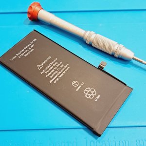iPhoneXR バッテリー交換