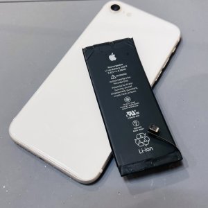 iPhoneSE2 バッテリー交換