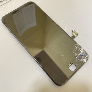 iPhoneSE2　フロントパネル交換