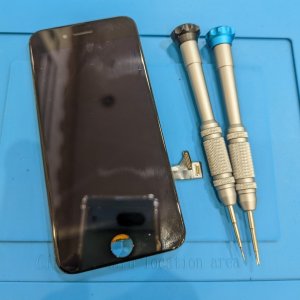 iPhone7(アイフォン7)フロントパネル交換