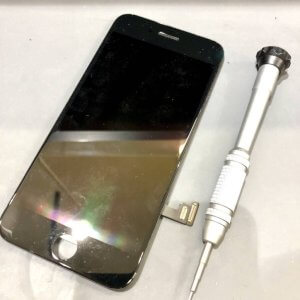 iPhone8 液晶交換