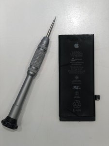 iPhone8 バッテリー交換