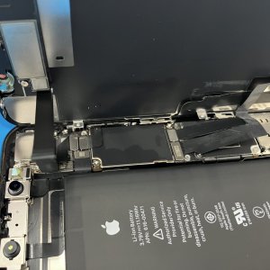 iPhoneXR 水没修理