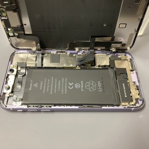 iPhone11 バッテリー交換