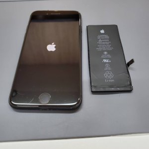 iPhone7 バッテーリー交換