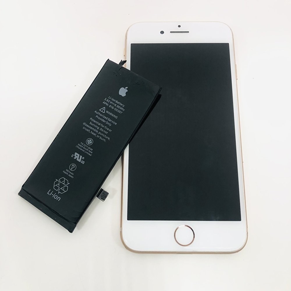 iPhone8 (アイフォン8) バッテリー交換