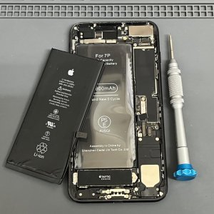 iPhone7Plus バッテリー交換