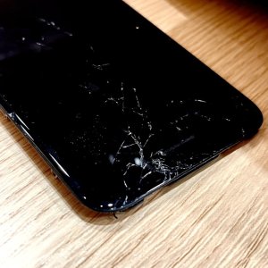 iPhone7 フロントパネル交換