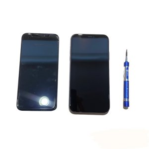 iPhone11 フロントパネル交換