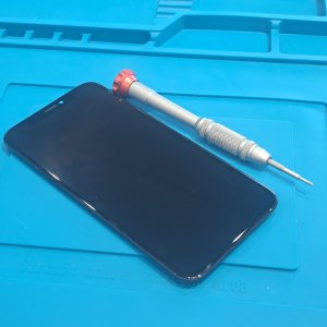iPhoneXR フロントパネル交換