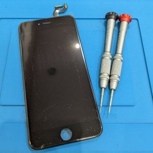 iPhone6SPlus(アイフォン6Sプラス)フロントパネル交換