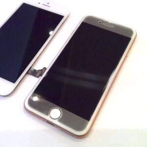iPhone8 液晶交換