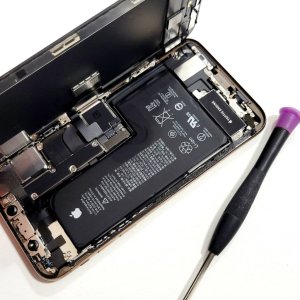 iPhoneXS バッテリー交換