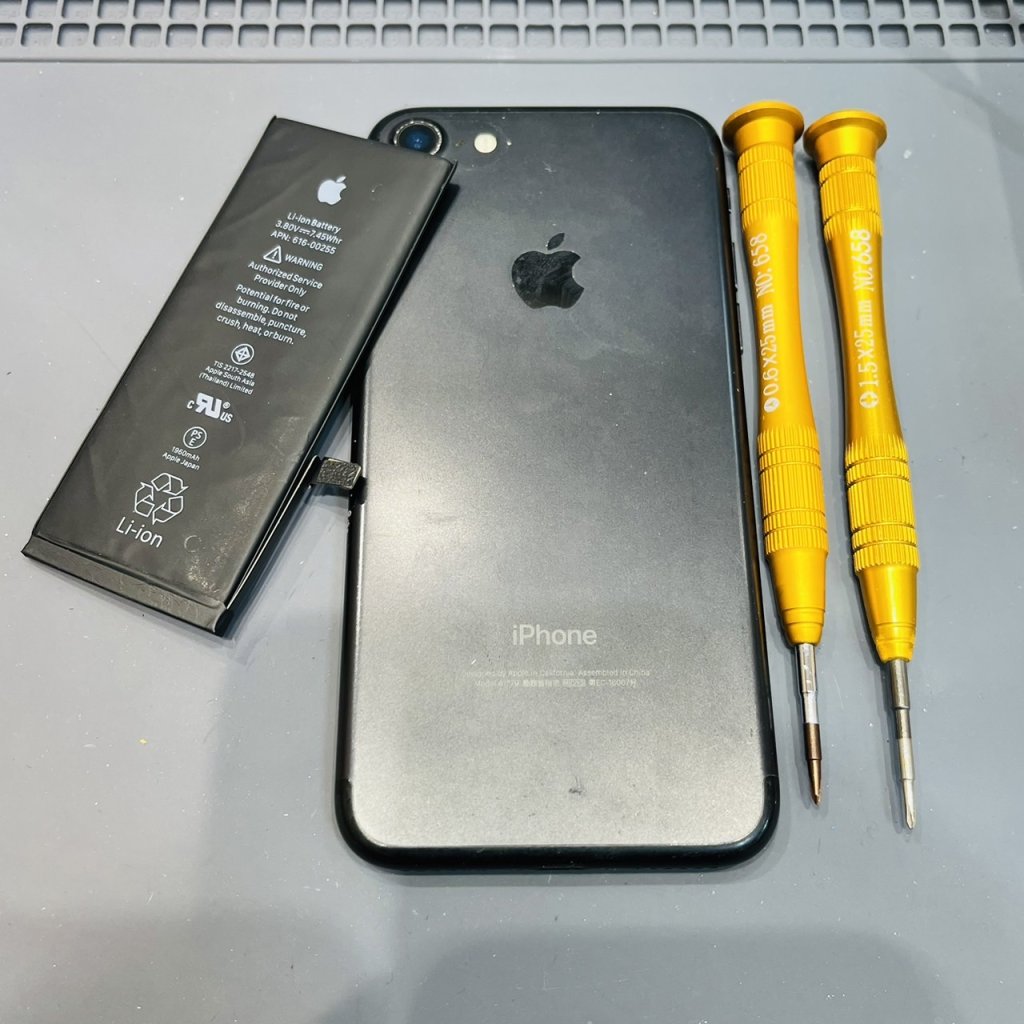 iPhone7 バッテリー交換