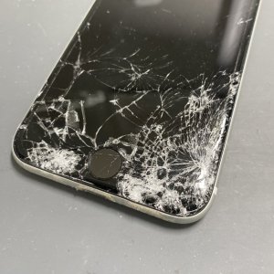 iPhoneSE2 液晶交換