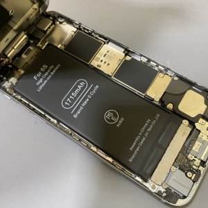 iPhone6S　バッテリー交換