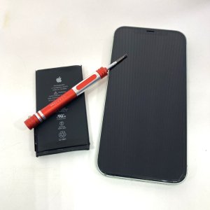 iPhone12 バッテリー交換修理