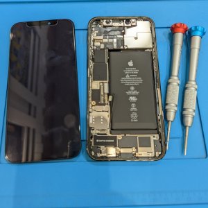 iPhone12Pro（アイフォン12プロ）液晶交換